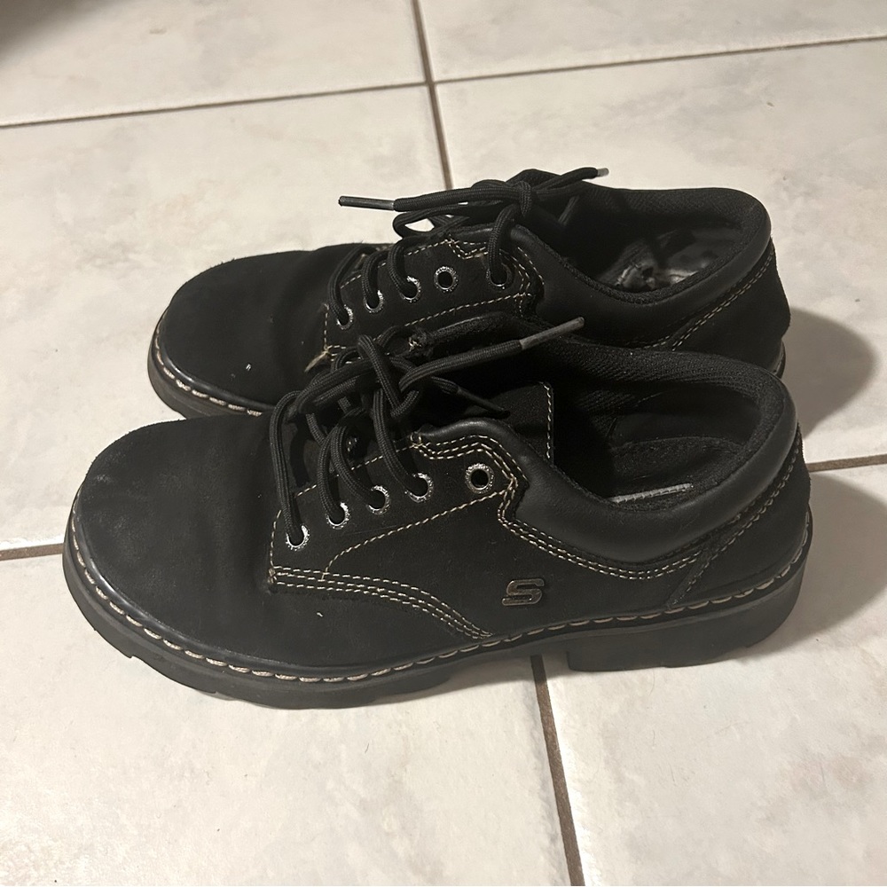 Vintage Black Sketchers Y2K